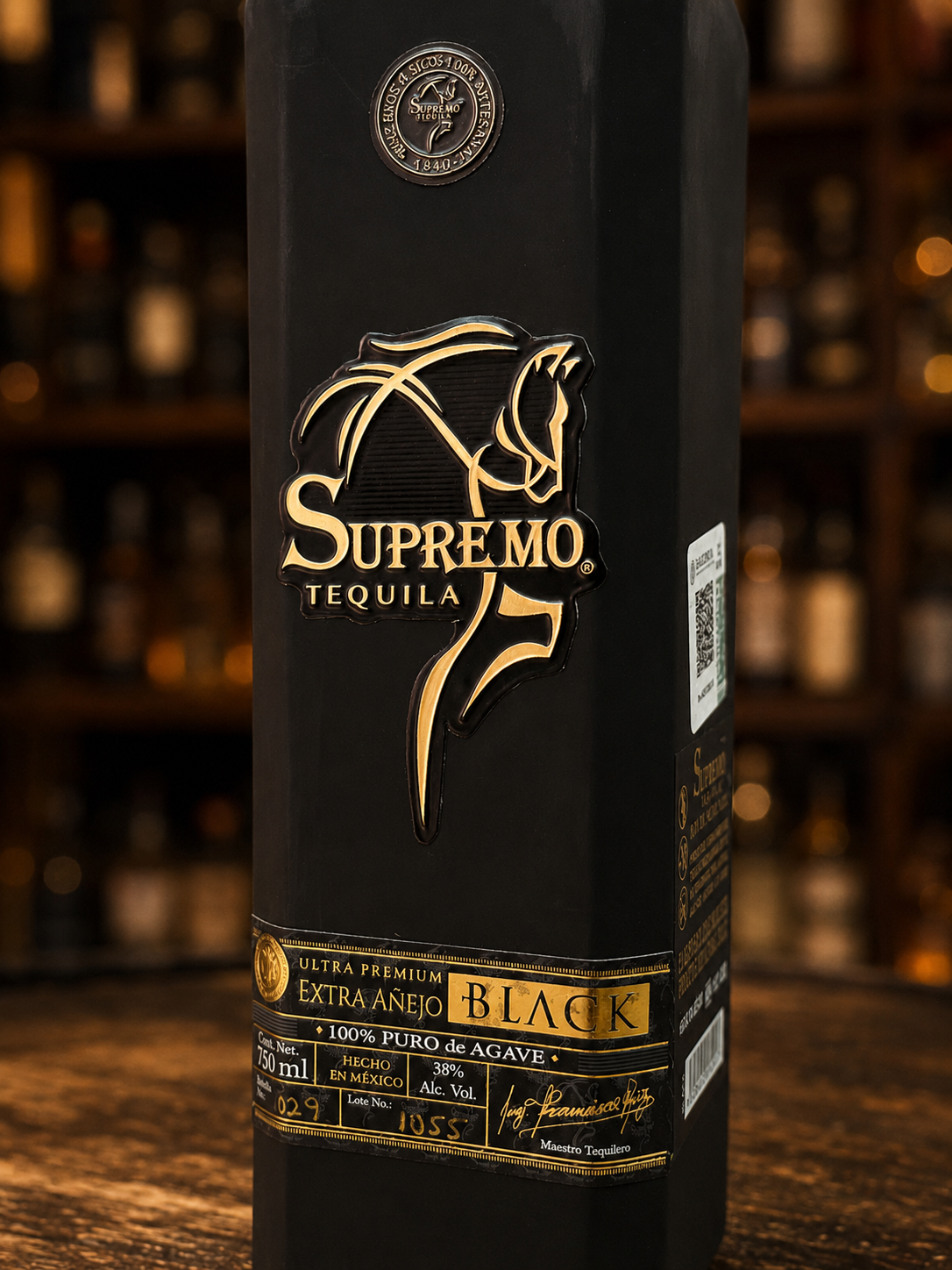 Tequila Supremo Black Extra Añejo 750 ml